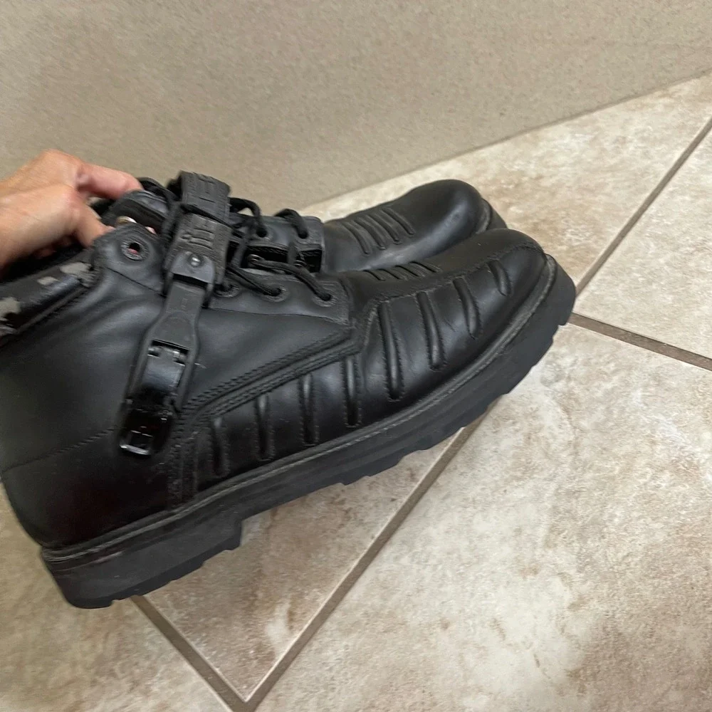 Icon Superduty Mens Black Leather Motorcycle Riding Boots size 12 Biker FLAWS!